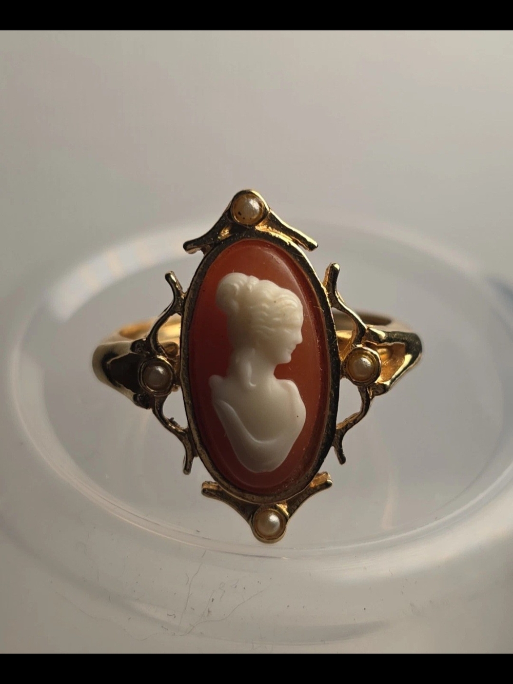 Vintage-Inspired Gold Tone Cameo Ring Adjustable Size 7.5-8.5